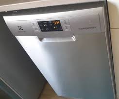 Electrolux Bulasik Makinesi Resetleme Teknik Servis Bulasik Makinesi Prizler Elektrik