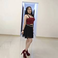 alisa goldfinch · 146K threads