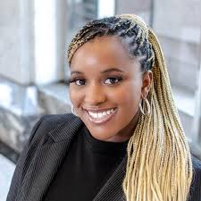 Liz has been named more than a dozen times as a Super Agent and has also  been recognized in Minnesota Monthly Magazine's Best Real Estate  Professionals!