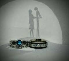 Pin By Katy Bryan On Tim Burton Tim Burton Pieces Wedding Wedding Sets