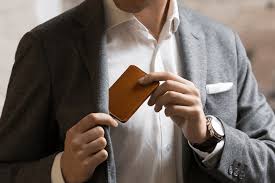 It's also one of the most affordable business card holders on this list, which makes it a perfect gift for clients and coworkers. 19 Best Business Card Holder Wallets For Men Of 2021 2022 Gearfork