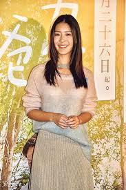 Manage your video collection and share your thoughts. ä¸ºä¿æŠ¤æœªå©šå¤«ä½™é¦™å‡æ‹'é€éœ²å©šæœŸ ä¸­åœ‹å ±china Press
