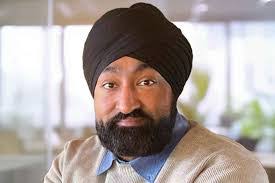 Davinder Singh's Instagram, Twitter & Facebook