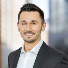 𝐑𝐚𝐝𝐢𝐨𝐥𝐢𝐠𝐚𝐧𝐝 𝐜𝐡𝐨𝐢𝐜𝐞𝐬: 𝐨𝐧𝐞 𝐬𝐢𝐳𝐞 𝐝𝐨𝐞𝐬 𝐧𝐨𝐭  𝐟𝐢𝐭 𝐚𝐥𝐥