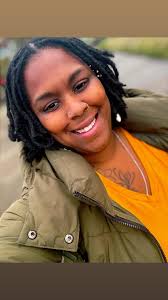 Single mom seeks travel friends in Seattle