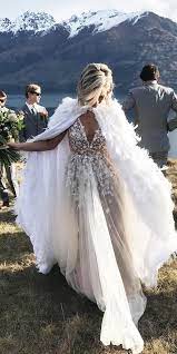 Check spelling or type a new query. 140 Bride Cape Ideen In 2021 Braut Stola Braut Brautkleid