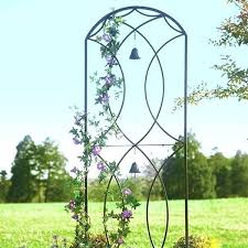 Arch Shaped Metal Garden Trellis With Black Bells For Climbing Flowers Garden Trellis Metal Garden Trellis Diy Garden Trellis