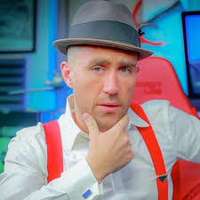 Kevin Check's Instagram, Twitter & Facebook