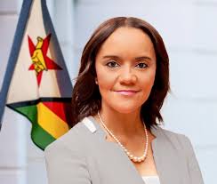 It has come to our attention that there are rogue elements, sponsored by  third parties, planning to disrupt President Emmerson Mnangagwa's  @edmnangagwa Holiday and his appointments. These elements are circulating  brown envelopes