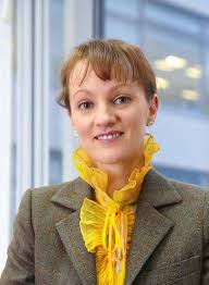 КАК ДЕРЖАТЬСЯ, КОГДА ДЕНЕГ НЕТ