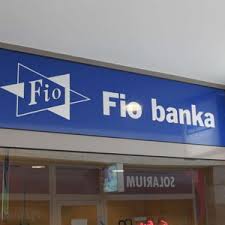 Fio banka začala vydávat vlastní platební karty. U Fio Banky Budou Platby Kartou Na Internetu Bezpecnejsi Bude Je Mozne Overit Autorizacnim Kodem Pomoci Sms Finparada