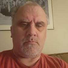 Robert Phinnessee's Instagram, Twitter & Facebook