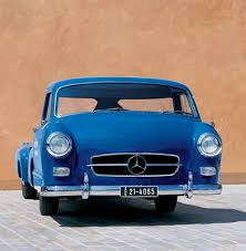 Fastest Cars In The World Mercedes Renntransporter The Fastest Racing Car Hauler In The World Mercedes Benz Mercedes Mercedes Benz Maybach