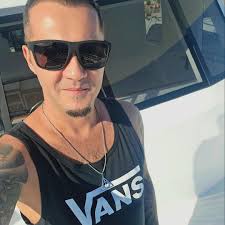 HERE WE GO AGAIN 2025 🙂 Wish you a lot of good Partys and moments 💃