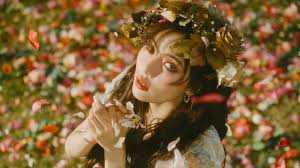 Hyuna (현아) is a korean pop singer under p nation. K Pop Comeback Spotlight Hyuna Blooms With Flower Shower