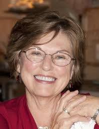 Kelly Lavy's Instagram, Twitter & Facebook