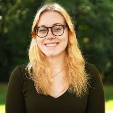 Nell Mcdonald's Instagram, Twitter & Facebook