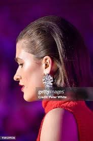 Meredith Clemons's Instagram, Twitter & Facebook