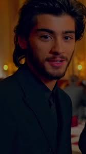 I was undecided (1/2) #zayn #zaynmalik #fypシ #arabiannights #edit #video  #fy #fyp #perte #neiperte #andiamoneiperte