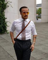 Die parteien können von influencern generell lernen, wie social media funktioniert, wie man zielgruppen erreicht und themen setzt. Pin On 001c White Shirts
