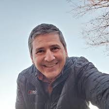 Roland Bartz's Instagram, Twitter & Facebook