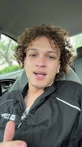 Carl Helbig's Instagram, Twitter & Facebook