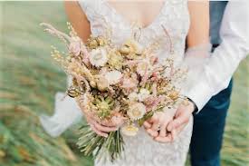 Dried branches wedding bouquet for a moody or halloween bride is a very whimsical idea. Wedding Flowers Mad About Flowers