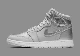 Shop 100% authentic air jordan retro shoes. Air Jordan 1 Retro High Og Tokyo Kids 575441 029 Sneakernews Com