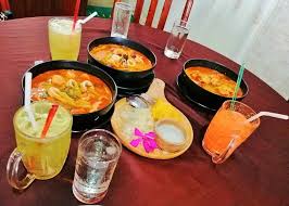 Kami berpeluang untuk makan 7 tempat yang kami fikirkan sesuai untuk dikongsi kepada semua. Our Wonderful Simple Life Tempat Makan Sedap Di Langkawi