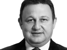 Hill & Knowlton macht Scheuer zum Digital-Chef