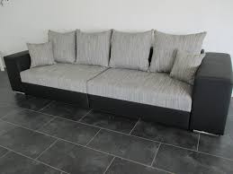 Collection ab sofa, mit bettfunktion, elegante steppung im rückenteil, inklusive 2 nierenkissen, stylische schwarze metallfüße. Big Sofa Mit Bettfunktion Sofa Lagerverkauf