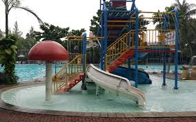 Berada di jakarta pusat kolam renang gajah mada menjadi … Lokasi Dan Harga Tiket Masuk Kolam Renang Splash Poll Dan Gym Trip Jalan Jalan