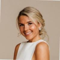 Rebecca Liggett's Instagram, Twitter & Facebook