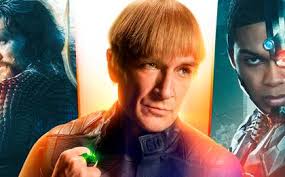 Let Batman & Robin guard your cash with a 'Dark Knight Returns' wallet