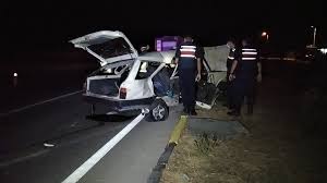 Bölgeye çok sayıda ambulans sevk edildi. Fethiye De Iki Otomobil Carpisti 3 Olu 5 Yarali Ntv
