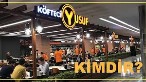 Köfteci yusuf markası ve restoranları, temmuz 2015'te hürriyet gazetesi'nin kelebek ekinde %100 yerli sermaye ve alın teri ile kısa sürede bir marka olan köfteci yusuf'un sahibi,yusuf. Kofteci Yusuf Kimdir Nerelidir Kac Yasinda Sonhaberler