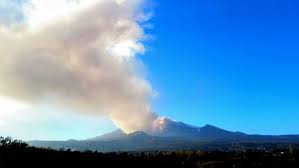 Eruzione etna, ancora scosse nella notte: Sicilia Natale Con Il Risveglio Dell Etna Altre 27 Scosse Di Terremoto