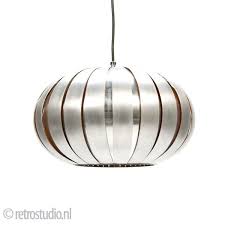 lamellen hanglamp 1970 s klik op de afbeelding om het venster te sluiten plafondverlichting hanglamp retro lamp
