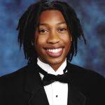 Extraordinary Teens: Born to Make History