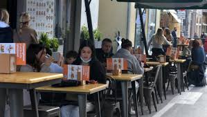 Cerchi aperto a pranzo nelle attività operanti nel settore ristoranti a fermo? Ristoranti Aperti A Pranzo E A Cena In Zona Gialla Le Decisioni Del Governo Tifosipalermo