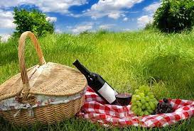 Easter monday is the day after easter sunday and is a holiday in some countries. On Easter Monday Even The Pope Takes A Day Off Italian American Heralditalian American Herald