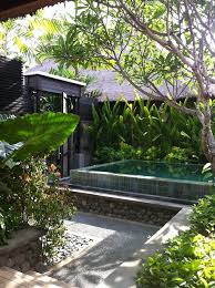 Balinese Style Pool And Garden Natural Materials And Big Leafy Plants It S Hard To Go Wrong Pinned To Pool Desi Pool Landscaping Balinese Garden Bali Garden