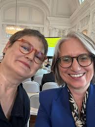 Gewonnen habe ich heute vor dem Stuttgarter Landgericht nur an Erfahrung.  Danke, dass du an meiner Seite warst, liebe Marietta! #nordicmodelnow