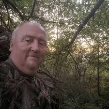 Dave Llewellyn (@dave.llewellyn.984) • Facebook, Connect with friends