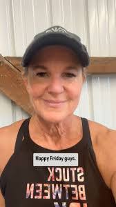 Jennifer Swank's Instagram, Twitter & Facebook