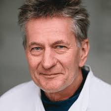 Lad nu de døde hjælpe de levende