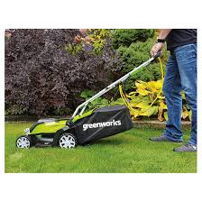 Corded electric mowers are powerful enough to tackle any job. Greenworks Electric Lawn Mower 14 In 9 0 A Green Black 2507402 Rona