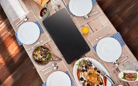 The samsung induction cooktop is the most the samsung induction cooktop is the most advanced cooking technology, with an always cool cooking surface. Samsung Portable Slim Double Induction Is A Sleek Two Burner Stove Dlmag