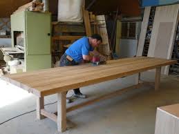 Table De Ferme En Chene Brun Philippe Guichaux Artisan Fabricant Menuisier Charpentier Normandie Eure Table De Ferme Table Exterieur Bois Table Chene Massif