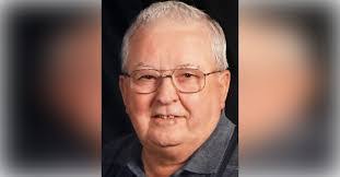 Gordon Summerfield's Instagram, Twitter & Facebook